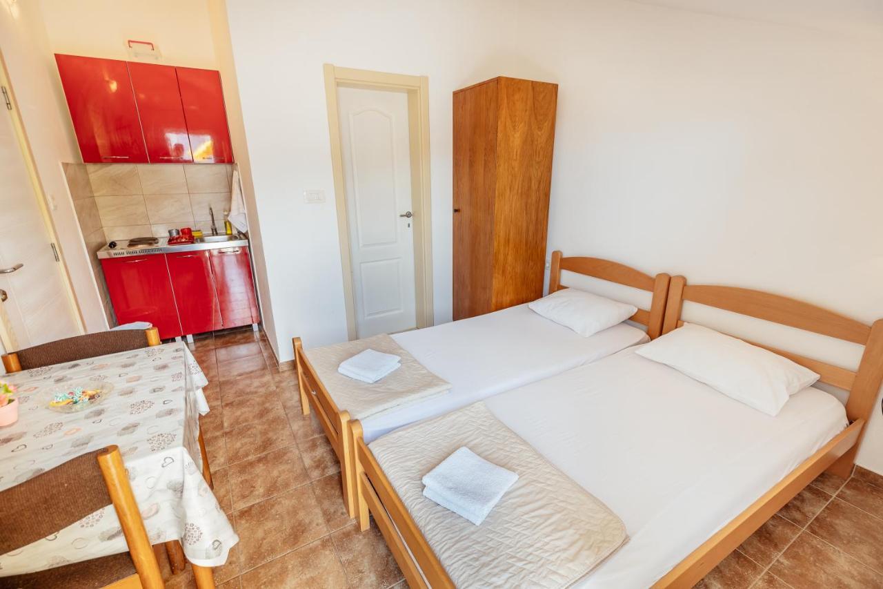 Anastasija5 Apartment แฮร์เซ็ก-โนวี ภายนอก รูปภาพ