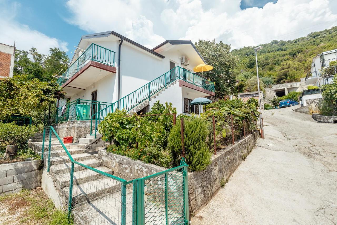Anastasija5 Apartment แฮร์เซ็ก-โนวี ภายนอก รูปภาพ