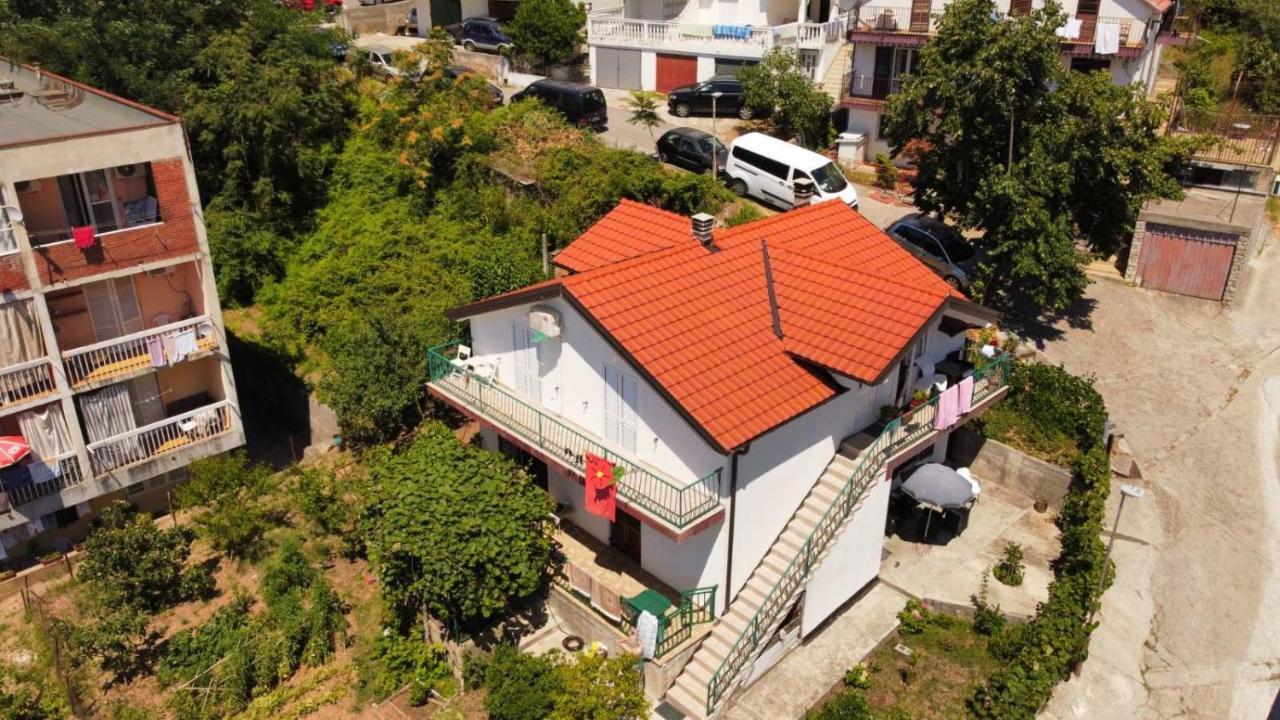 Anastasija5 Apartment แฮร์เซ็ก-โนวี ภายนอก รูปภาพ